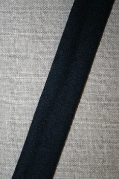 Rest Skråbånd i uld, mørkeblå-115 + 35 cm. 