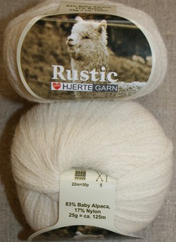 Rustic Baby Alpaca, off-white