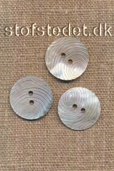 Perlemors-knap med cirkler i perlemor, 20 mm.