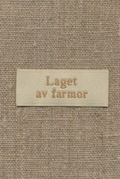 Beige mærke - label "Laget av farmor"