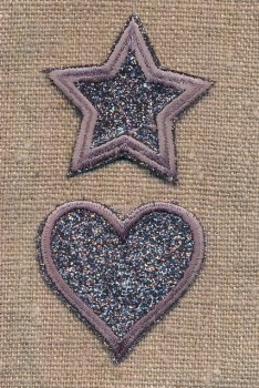 2 Motiver med hjerte og stjerne i glimmer i grå-brun