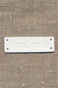 Motiv - Label i læderlook firkantet "Handemade" i hvid