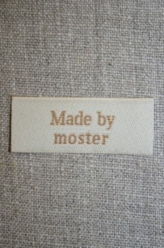 Beige mærke - label "Made by moster"