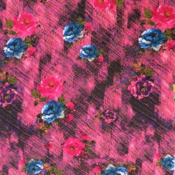 100% viskose med digitalt print i grovvævet look med blomster i pink