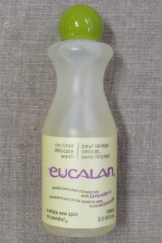 Uld vaskemidde med lanolin / Eucalan 100 ml. lavendel