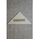 Beige mærke - label trekantet "Onsdag"