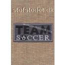 Styygemærke Team Soccer i grå