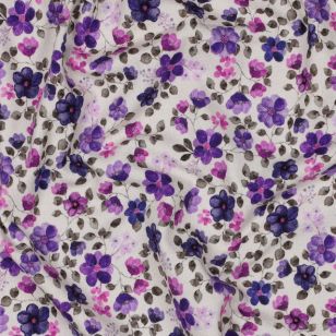 Hvid jersey med blomster i lilla, blå, cerisse - Børnestof