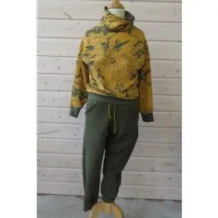 Sweatshirt og bukser syet i isoli - Inspiration