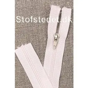 25 cm plast lynlås i babylyserød - YKK - Lynlåse fast / Ikke delbar