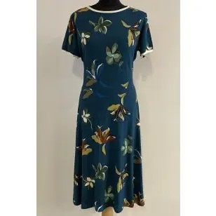 Kjole syet i viskose jersey i petrol efter Minikrea 70045 - Inspiration