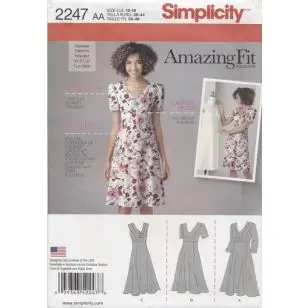 Simplicity 2247 Kjole til fast stof med overskæring - Amazing Fit - Simplicity mønstre