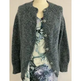 Cardigan strikket på p 7 i 3 tråde - Inspiration
