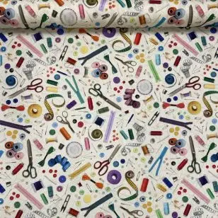 Bomuld i offwhite m/digitalt print med sytilbehør - Gardinstof / Dugstof