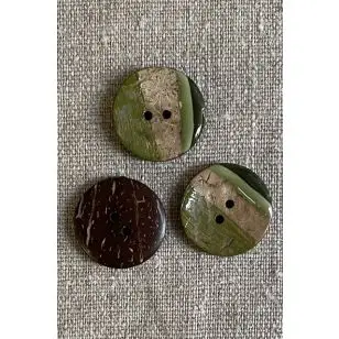 2-huls kokos knap i natur, army, lysegrøn - 25 mm. - Knapper Hvid, grå og sort