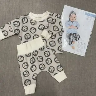 Babyset syet efter Minikrea 11410 - Inspiration