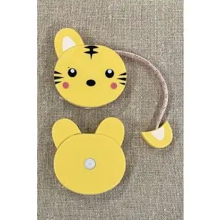 Målebånd i rulle med tiger - 100 cm/40 inc. - Småting og Sytilbehør