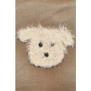 Motiv med stort pelset hundehoved i offwhite - Strygemærker og Motiver