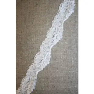 Strækblonde med hjerter & buet kant, 30 mm. hvid - Blonder