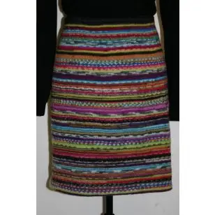 Nederdel i strømpegarns-rester - Inspiration strik