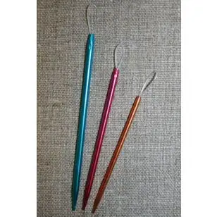 Uldnåle med øje af fiskesnøre - Strikketilbehør