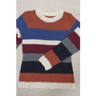 Bluse med striber strikket i Silk Tweed på p 7 - Inspiration strik