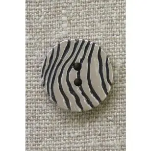 2-huls knap i sølv-look med zebra-striber 21 mm. - Guld-, sølv- og metalknapper