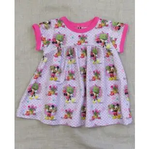 Babykjole i jersey med Minnie syet efter Minikrea 50011 - Inspiration