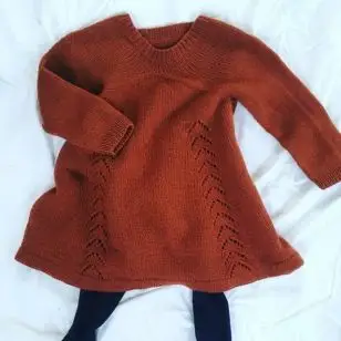 Uldklumpers strikkeopskrift - Højtidskjole Str. 1-8 år - Strikkeopskrift Uldklumper